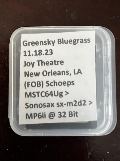 GreenskyBluegrass2023-11-18wIvanNevilleLindsayLouTheQueensOfTimeJoyTheaterNOLA (3).jpeg